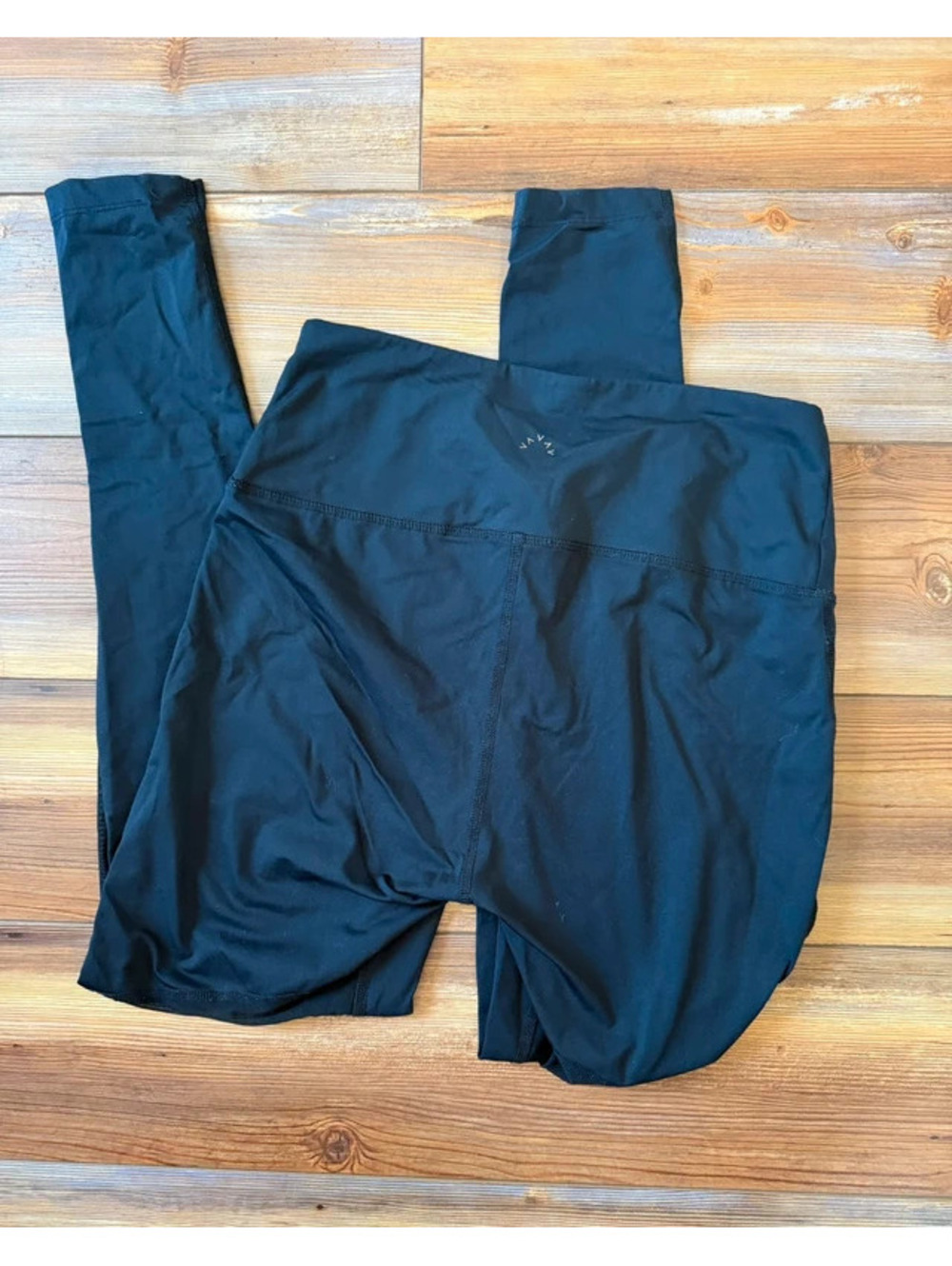 Varley mesh back leggings size medium
